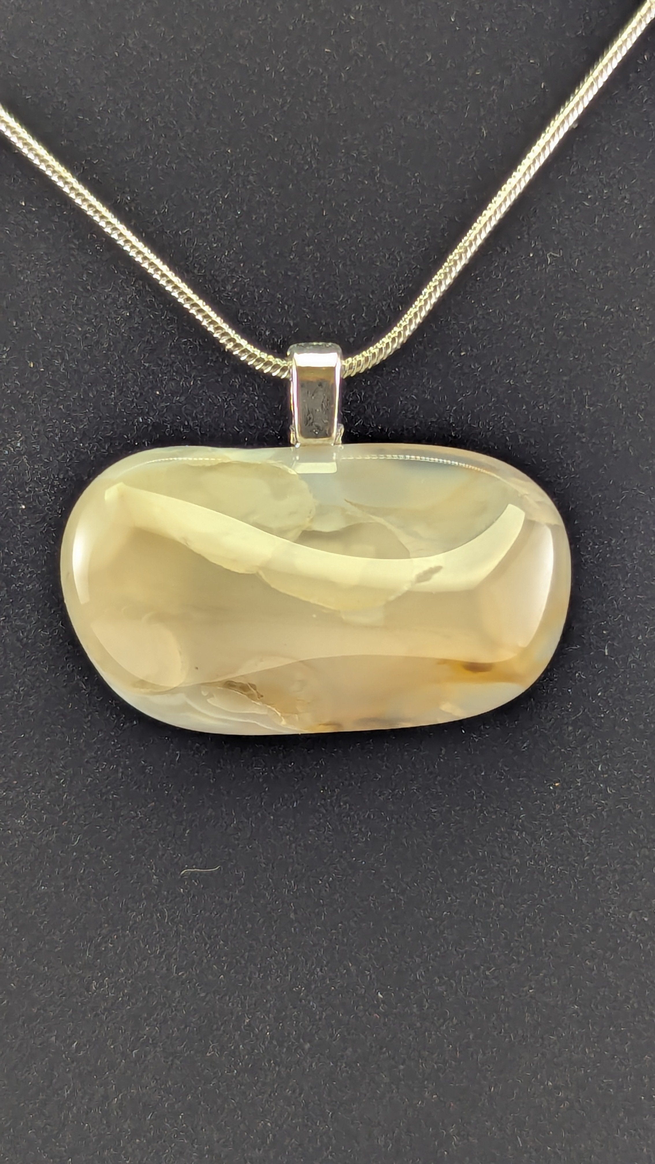 Fractured-Matrix Botswana Agate Pendant Necklace
