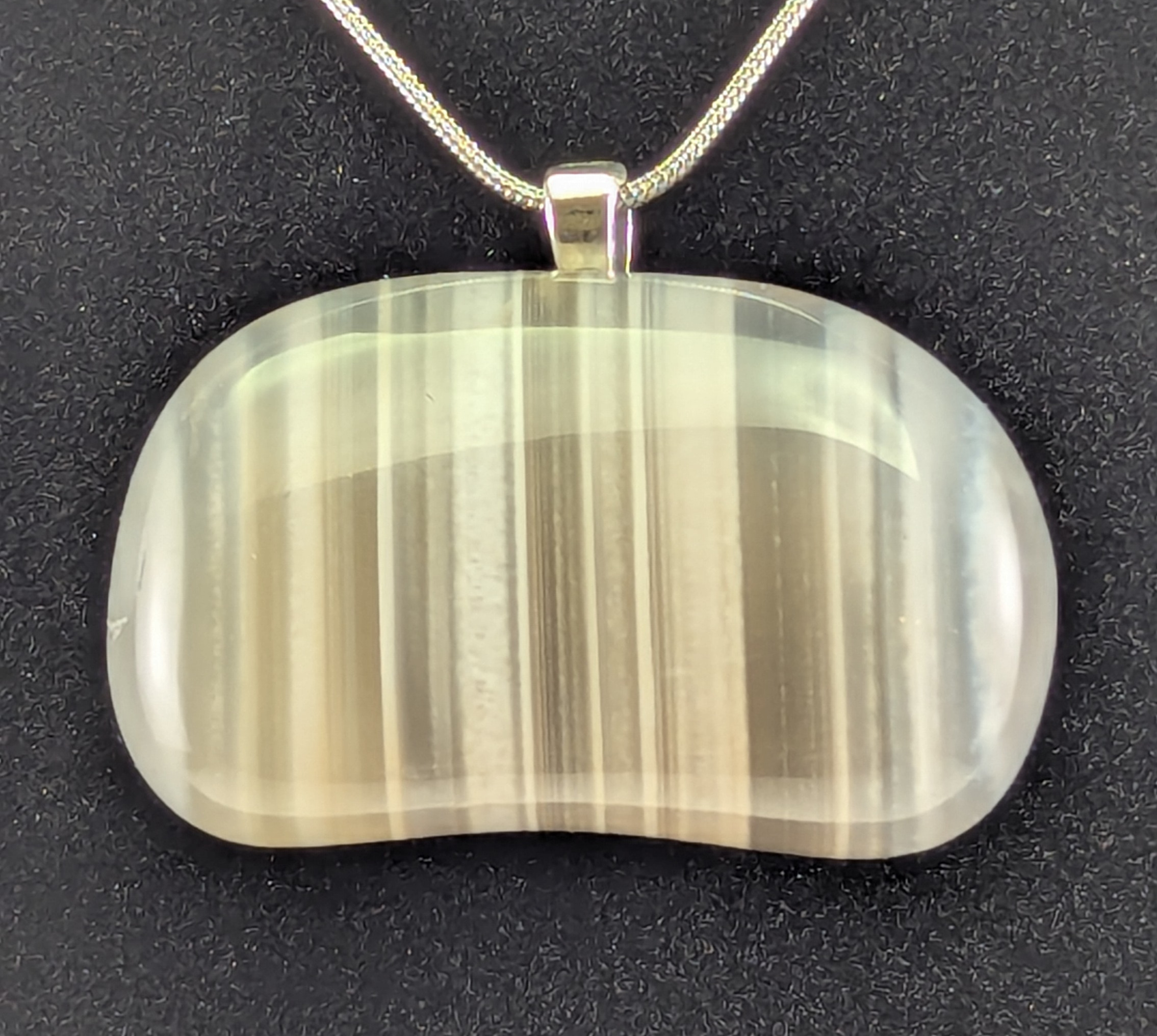 shiny pretty stone - my precious