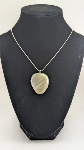 Shadow-Banded Grey Agate Pendant
